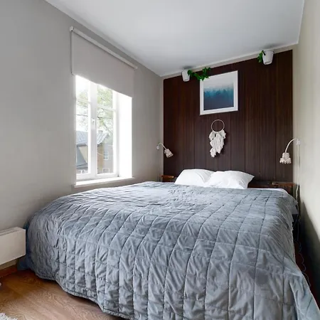 Lejlighed Unique 3 Floor Apartment. Garden, Great Location!